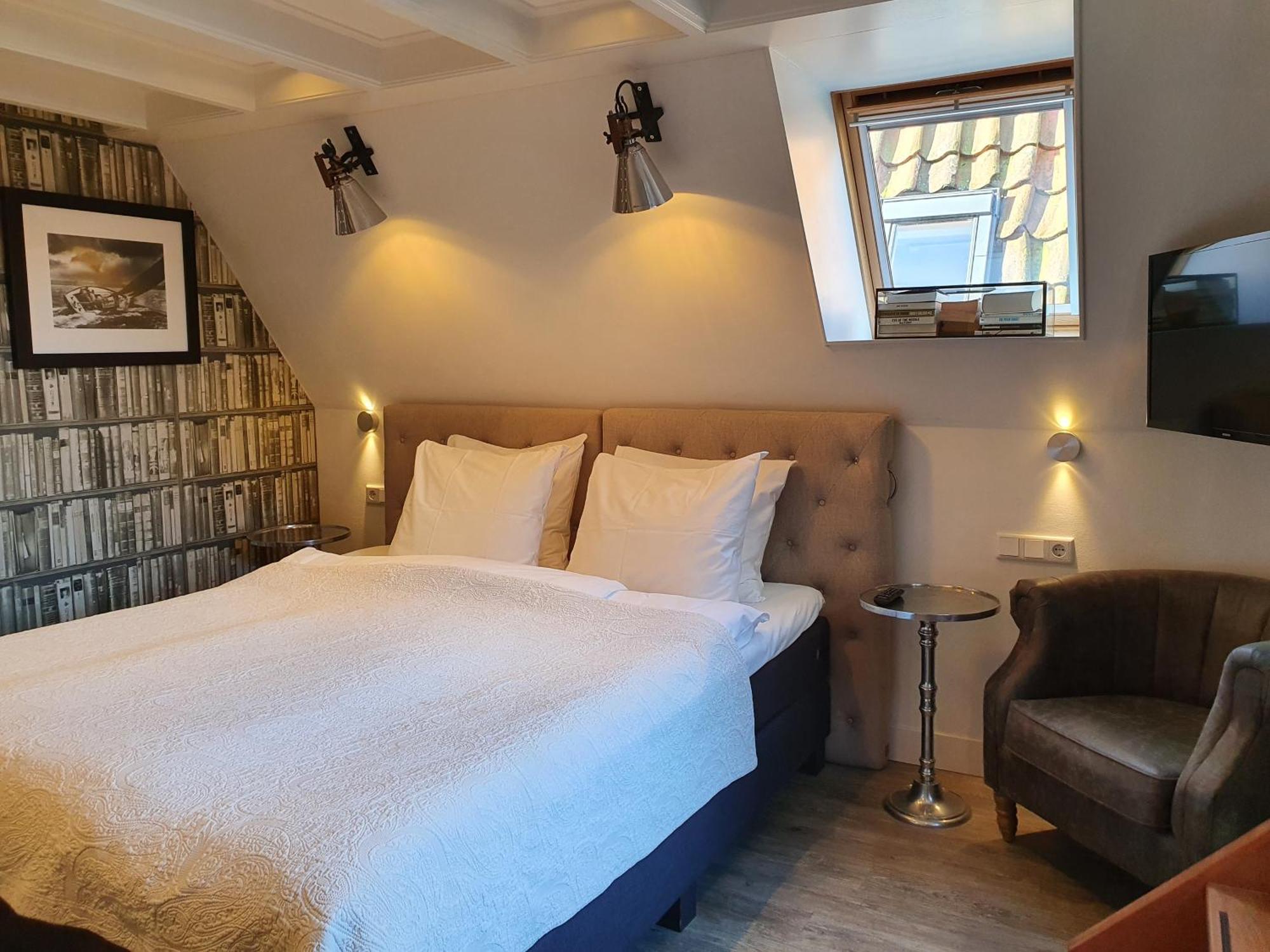 Badhotel Bruin Vlieland Luaran gambar